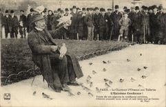 CPA Paris Charmer of birds to Louvre Tileries extreme confidence! TOP Folklore Small Trades (pigeons)