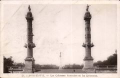 Bordeaux - the Rostrales Columns and Quiconces - CPA