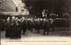 Nantes CPA the festival God has Nantes 1926 Monseigneur the bishop leaves the college St Stanislas after the ceremony