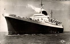 CPA Dunkirk Boat the Flanders steamer in roads