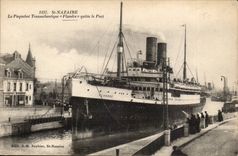 CPA Bateau St Nazaire Transatlantic liner Flanders leaves the port