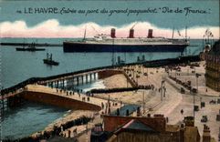 CPA Boat Le Havre Steamer Entrance with the port of the island of France