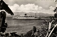 MODERN CARD Boat Transatlantic Steamer Co Gla French line Colombia