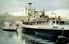 MODERN CARD Bateau Steamer Calypso Jacques Yves Cousteau Espadon trawler has Marseilles