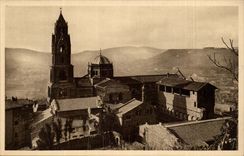 le Puy CPA Basilique de Nd du Puy Vue laterale