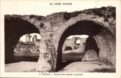 CPA Frejus Entrance of the arena Romans