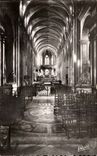 CPA Interior Besancon of the cathedral Saint Jean