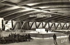 Lourdes - the Basilica sousterraine Black and white St X - CPA