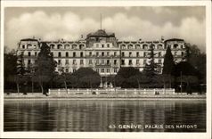 Switzerland Geneva CPA Palate of the Nations