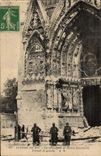 Reims CPA Guerre von 1914 die Kathedrale von Reims bombardiert Gatter von links