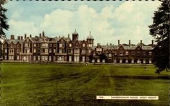 CPA Grande Bretagne Sandringhma House West front