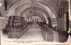 CPA François Castle 1st old room of the guards Wine storehouses Otard Dupuy