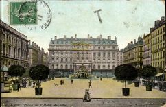 Lyon CPA Places town hall