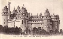 CPA Schloss von Pierrefonds gesehen von der Strasse von Villers Cotterets
