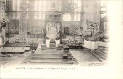 Amiens - the Cathedral - the Seat of the Bishop - CPA