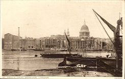 England - England - London - Pauls from bankside - boat - boat - CPA