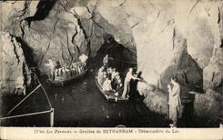 Betharram CPA Caves Unloading dock of the lake