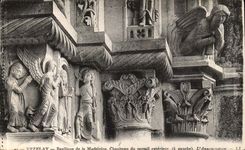 Vezelay CPA Basilica of the Madeleine Capital of the external gate Annunciation