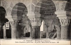 Vezelay CPA Basilica of the Madeleine Small capitals southern gallery Resurrection of Lazare