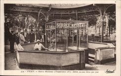 Vichy CPA Mesdames Source