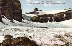 Gavarnie CPA collar of Taillon distorts it Breche