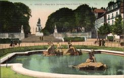 Nantes CPA Places of the Duchess Anne and course Saint stone