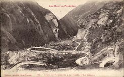 CPA Route of Pierrefitte has Cauterets the snail