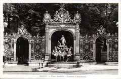 Nancy - Place Stanislas - Fontaine - CPA 