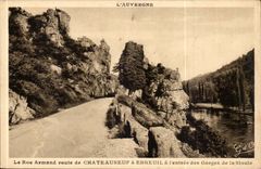 Auvergne CPA Roc Armand road of Chateauneuf Entering has Ebreuil to throats of Sioule