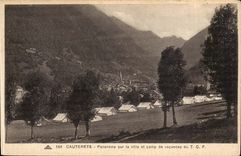 CAuterets CPA Panorama auf der Stadt und Feiertag kampieren