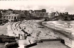 Biarritz CPA La grande plage vers le Casino Bellevue