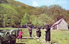 Lourdes MODERN CARD the vault has Bartres Sainte Catholic Bernadette Secours