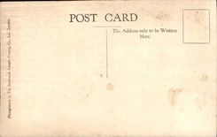 The United Kingdom Hampton Court De luxe hotel CPA Gateway to bases short