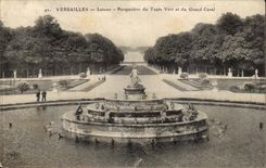 Versailles CPA Latone prospect for the green carpet and the large canal
