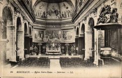 Interior Bordeaux CPA Notre Dame Church