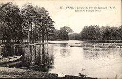 Paris CPA Le lac du Bois de Boulogne 