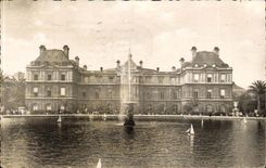 Paris CPA palate of Luxembourg