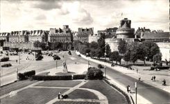 saint Malo - Cite Corsaire - Le Chateau et les nouvelles Constructions - CPA 