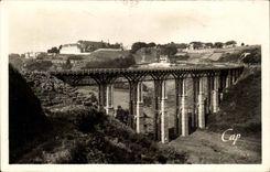 Saint-Brieuc - Paysage sur la Vallee du Toupin et le Pont - CPA 