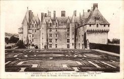 Langeais - westliche Front des Jahrhunderts des Schlosses XIII errichtet von Pierre de Brosse - CPA