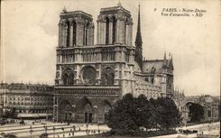 Paris CPA Notre Dame Vue d'ensemble