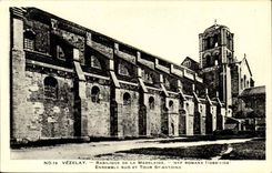 Vezelay CPA Basilica of the Madeleine Romance Nave (1096 1104) southern unit and turn St Antoine