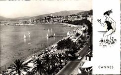 Cannes CPA the beach the walk of the Small cross and Suquet