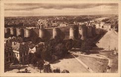 Angers CPA Overall picture of the castle with prospect towards the bridge for the High Chain