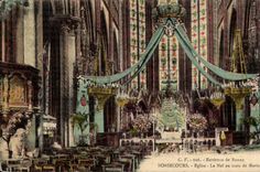 Bonsecours CPA Church the nave in the month of Mary