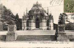 Dreux CPA Vault Saint Louis seen of the gardens