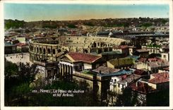 Nimes - Gerichte und die Arena - CPA