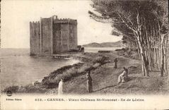 Cannes - Old man Castle St Honorat Island of Levins - CPA