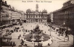 Lyon - Place des Terreaux CPA 