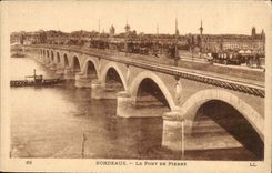 Bordeaux - the Bridge of Pierre - CPA